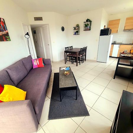 Appartement Vue Mer Avec Parking Ferme La Ciotat Bagian luar foto