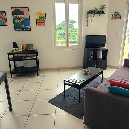 Appartement Vue Mer Avec Parking Ferme La Ciotat Bagian luar foto
